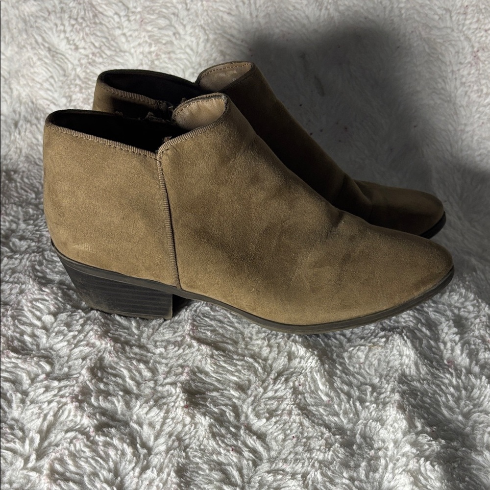 Style & Co. Brown Ankle Booties - Picture 6 of 7